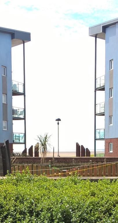 Coastal Apartments - Wales Swansea Exteriör bild
